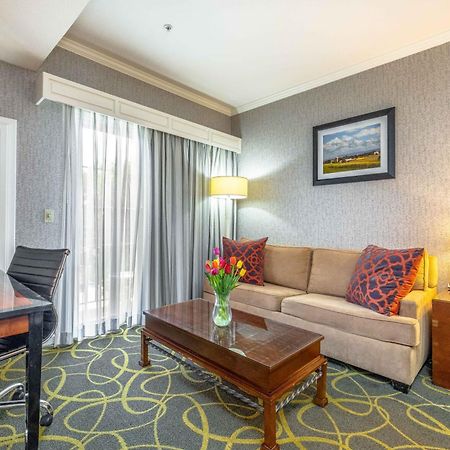 Best Western Plus Dixon Davis Exterior photo