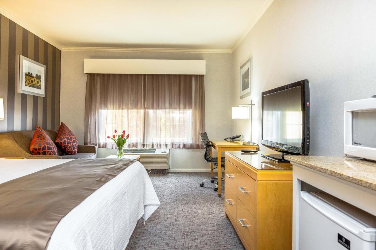 Best Western Plus Dixon Davis Exterior photo