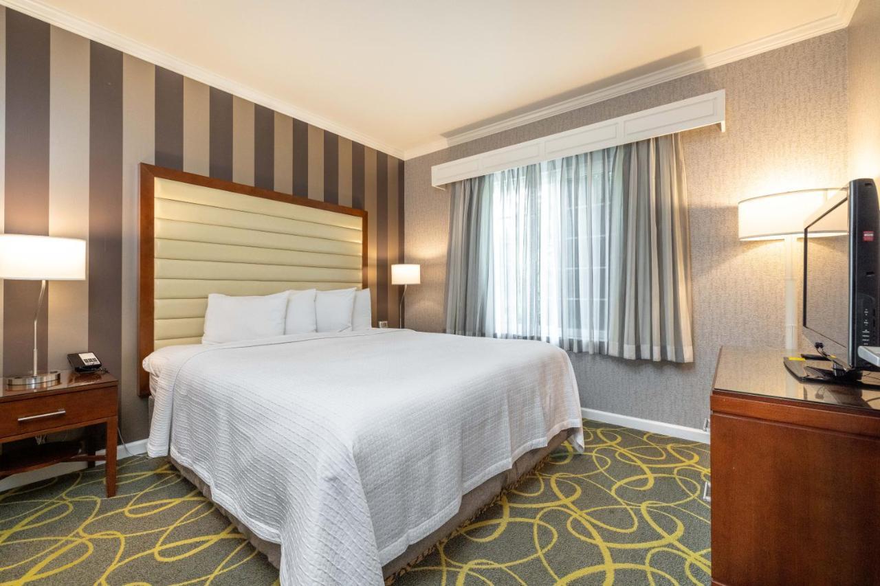 Best Western Plus Dixon Davis Exterior photo