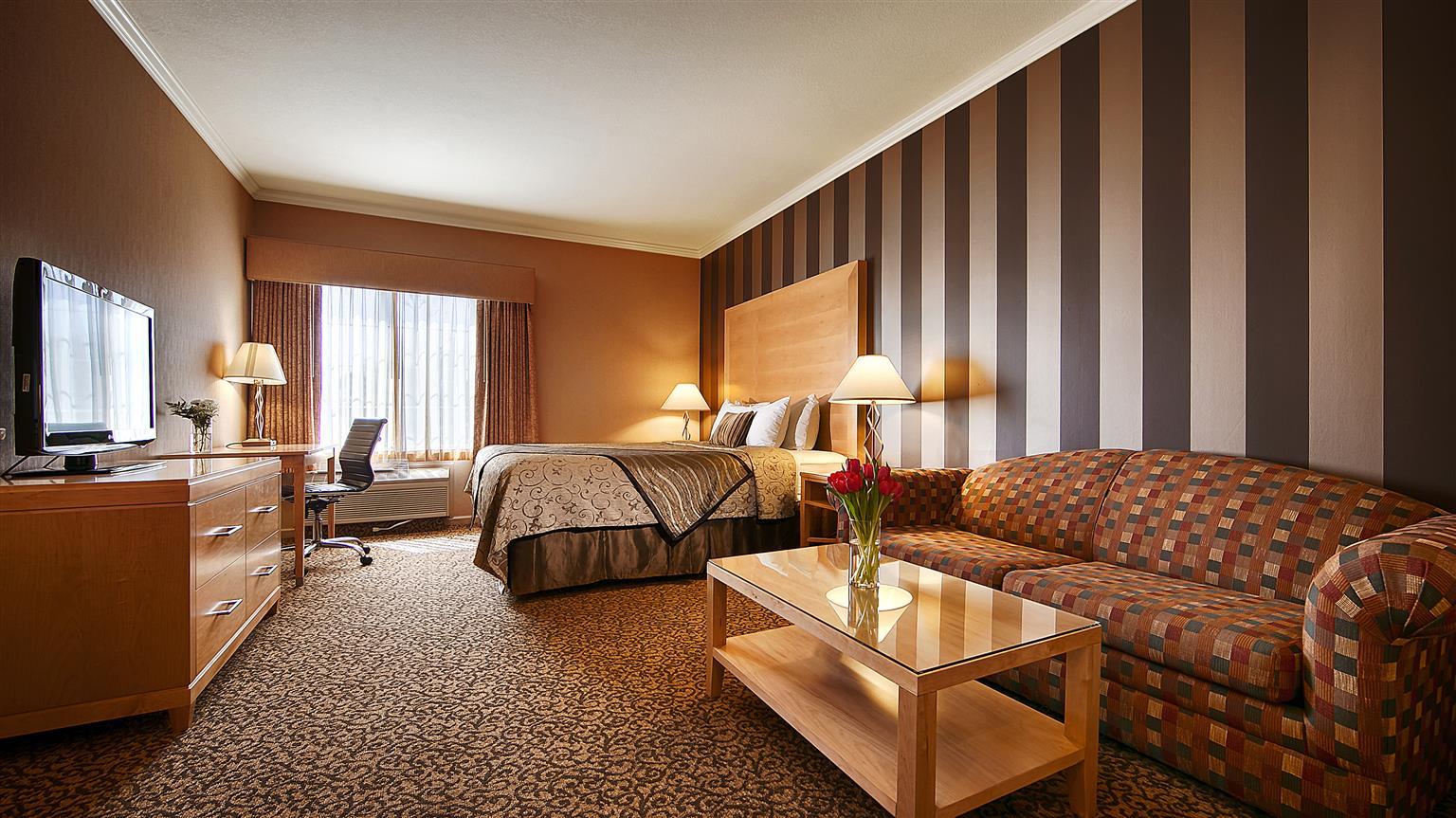 Best Western Plus Dixon Davis Exterior photo